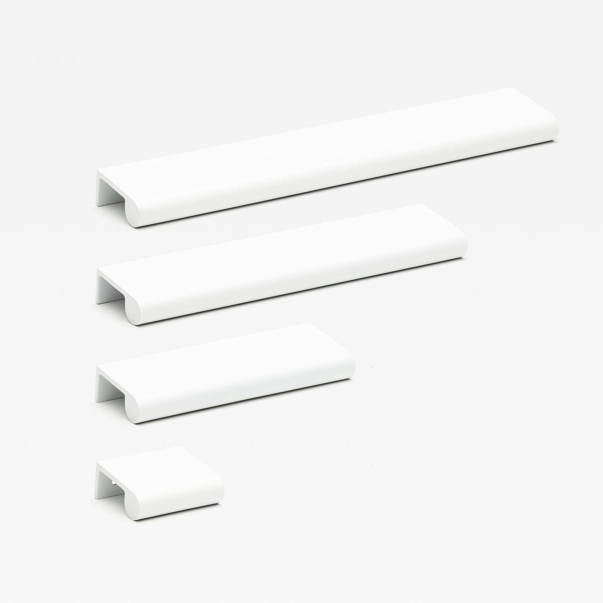 Lincoln Pull White — view 1