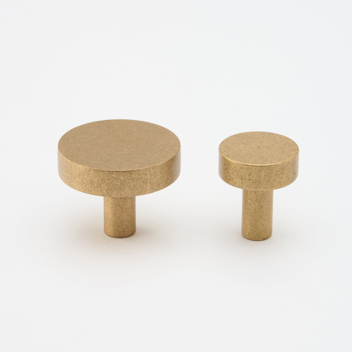 Ascot Knob Tumbled Brass — view 3