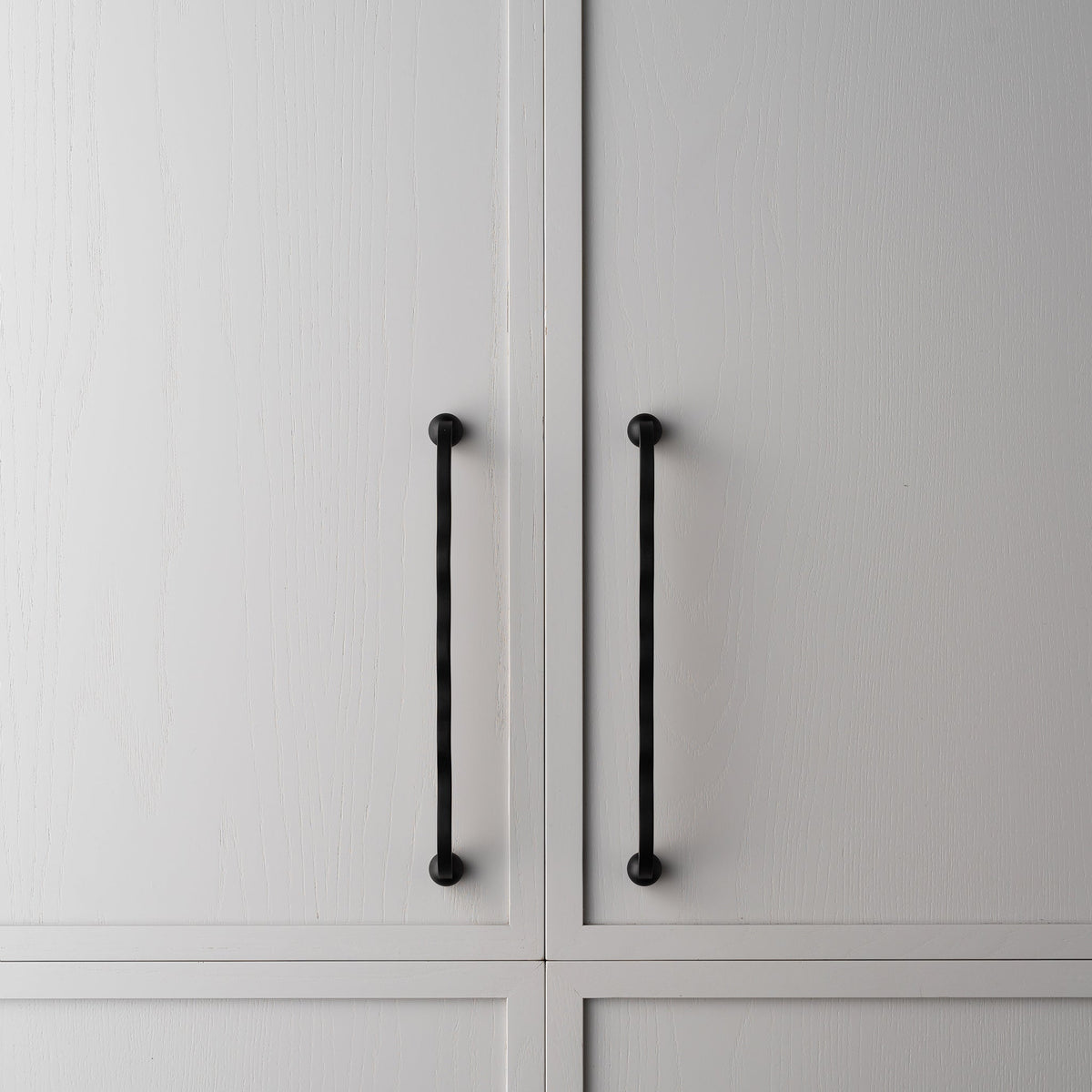 Capri Pull Black — view 9