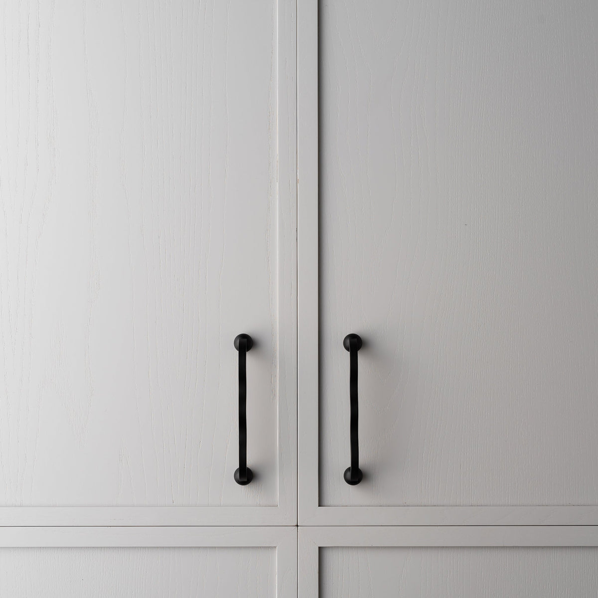 Capri Pull Black — view 8