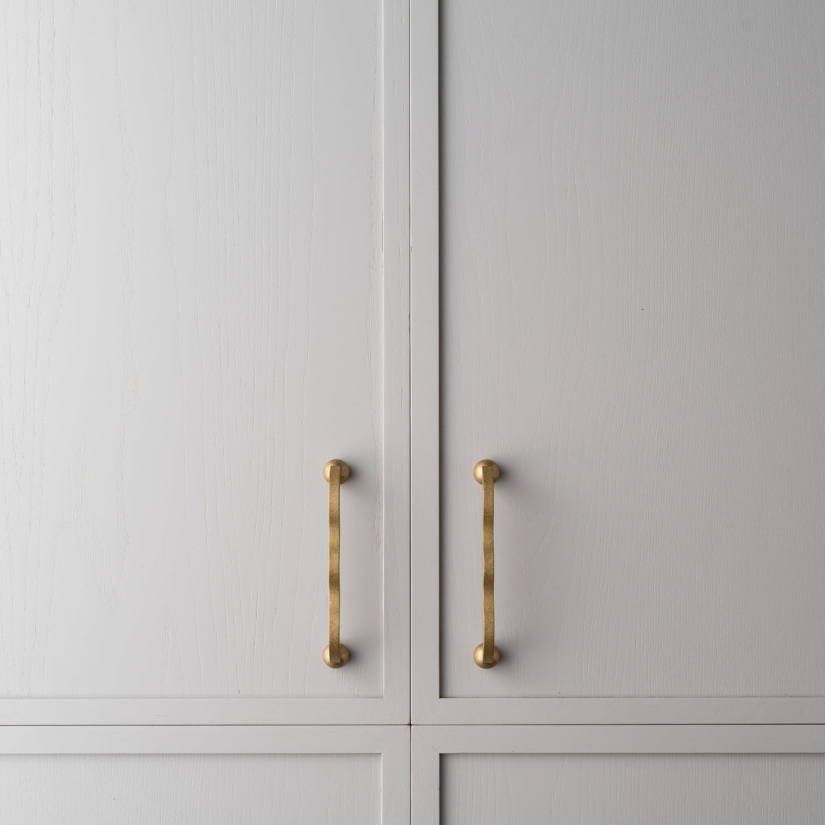 Capri Pull Tumbled Brass — view 8