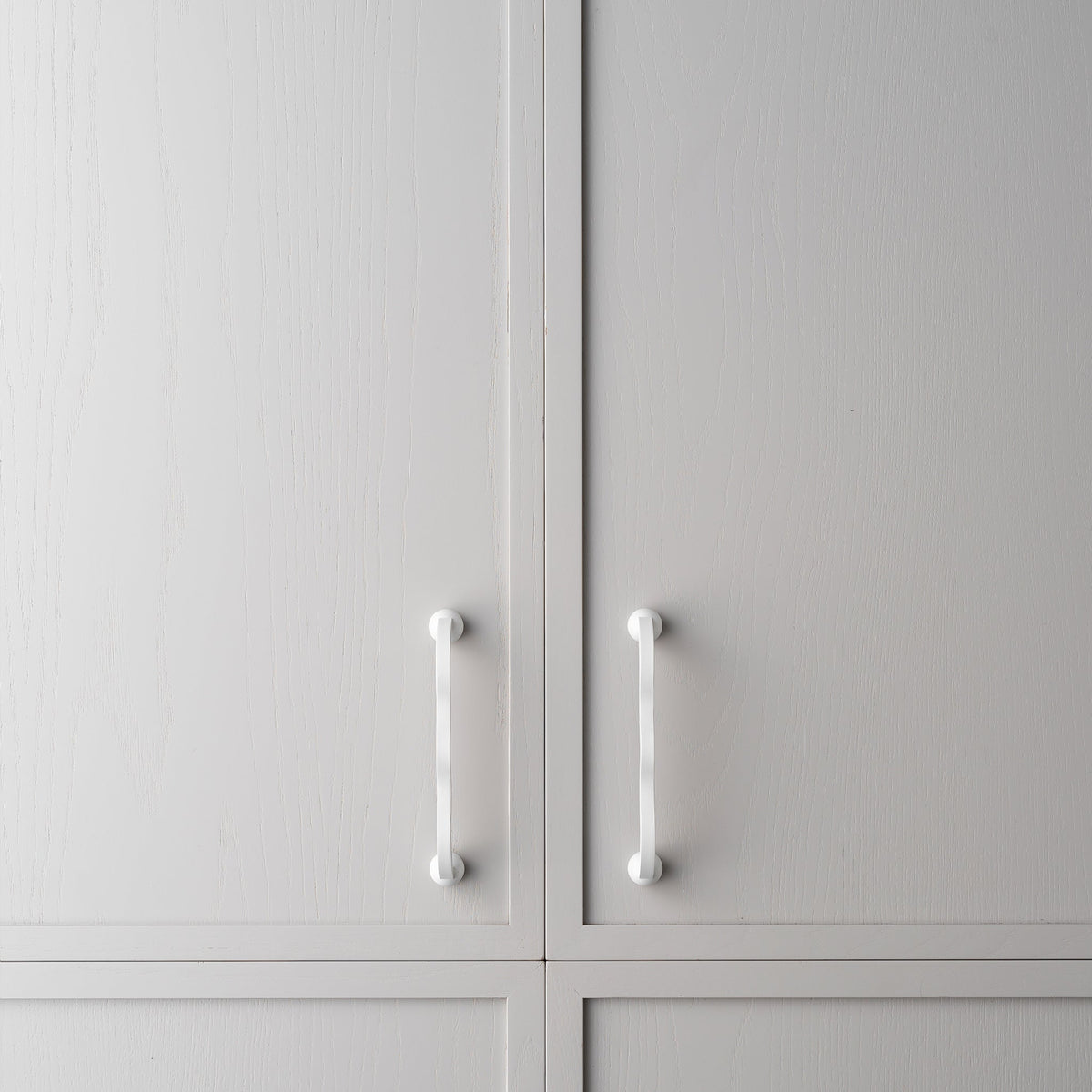 Capri Pull White — view 8