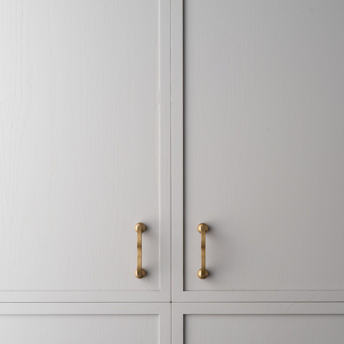 Capri Pull Tumbled Brass — view 7