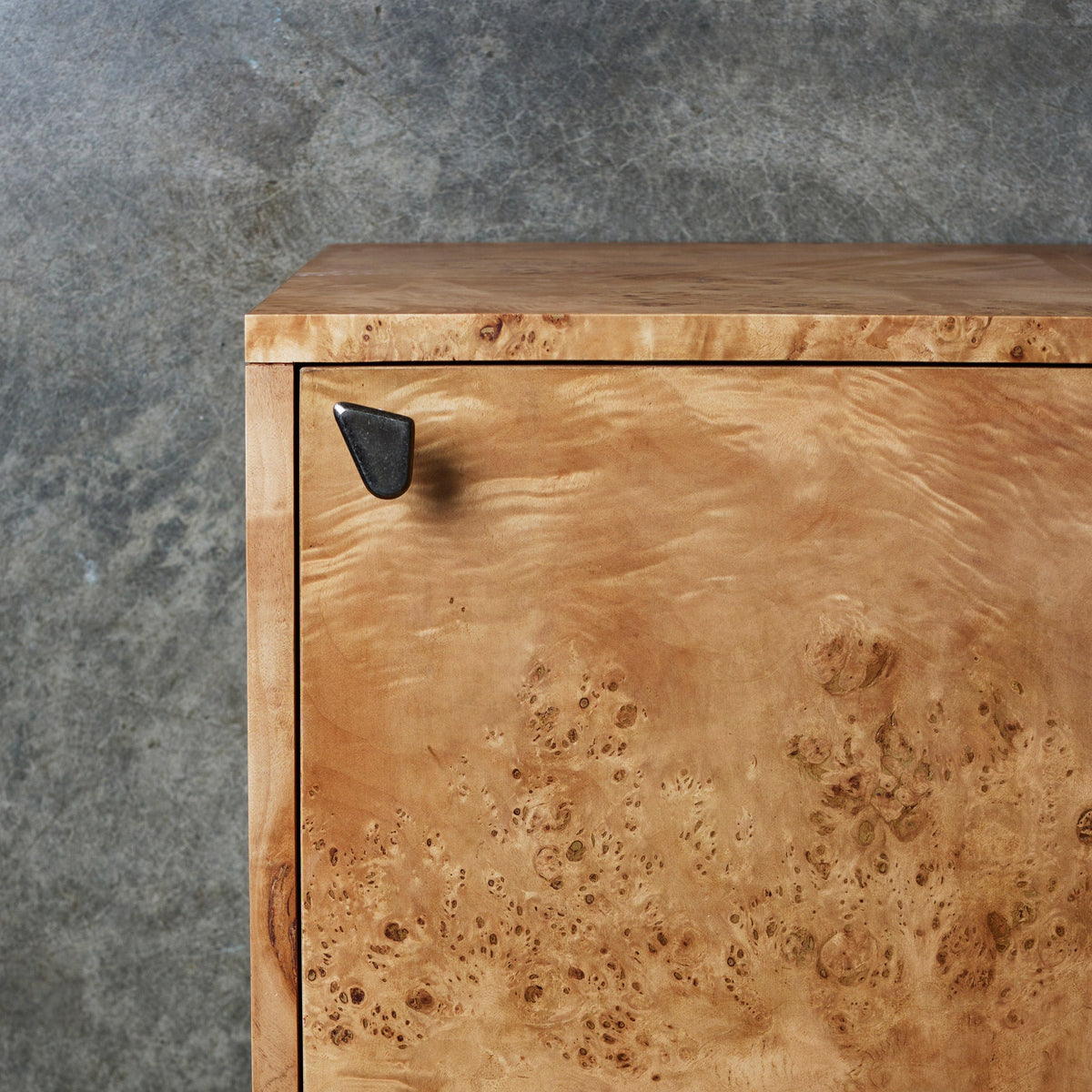Outline_C Knob Tumbled Nickel — view 3