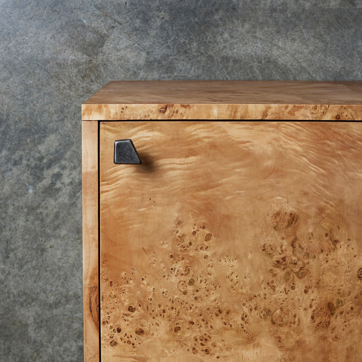 Outline_D Knob Tumbled Nickel — view 4