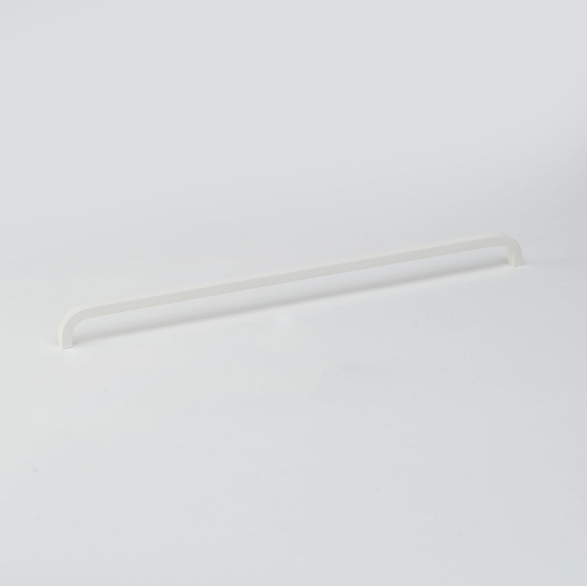 Curve Pull White — view 3