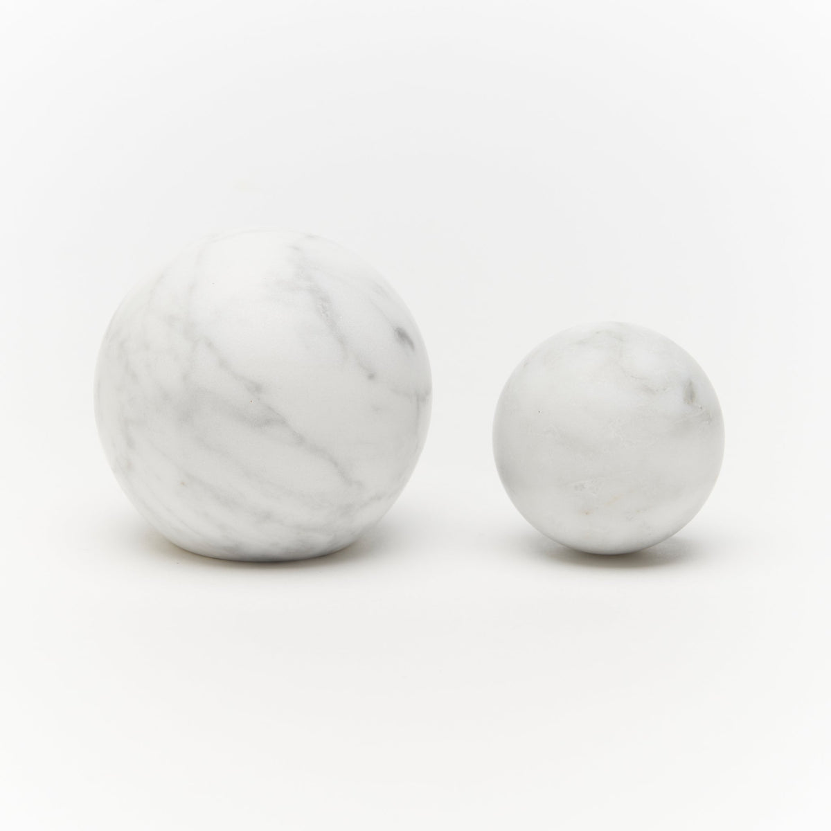Hubble Knob Carrara Marble — view 4