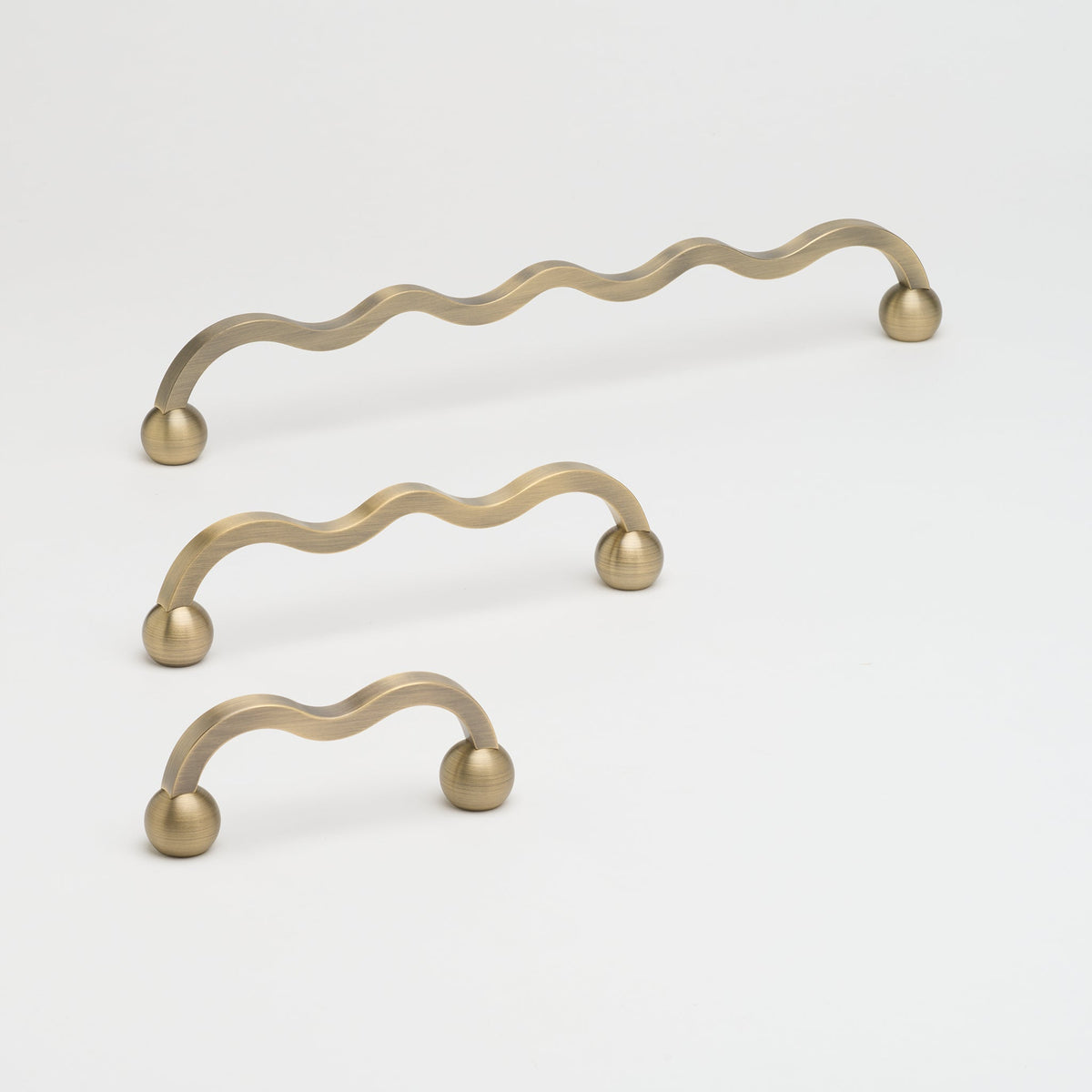 Capri Pull Aged Brass — view 1