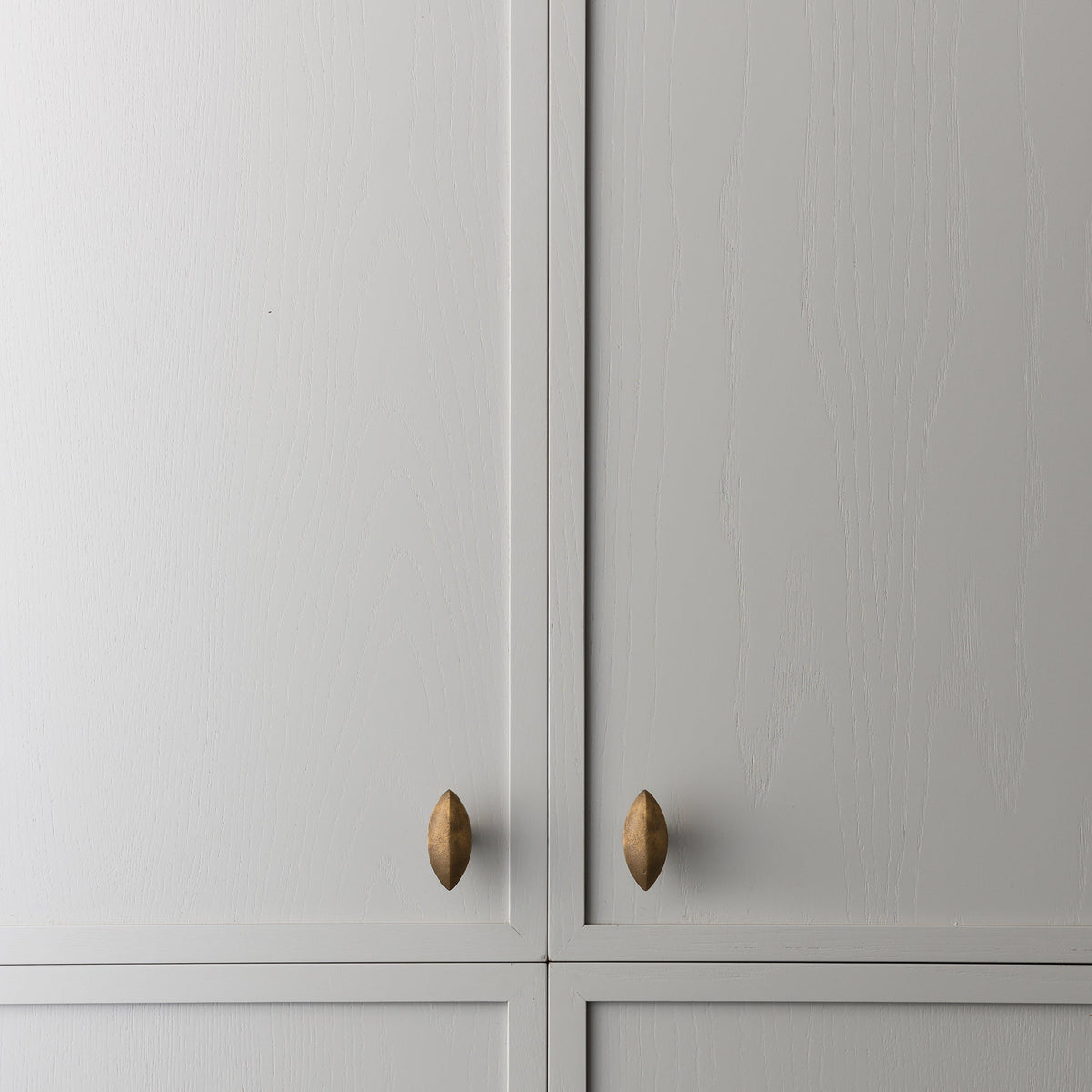 Cast Almond Knob Oil Rubbed Bronze — view 6