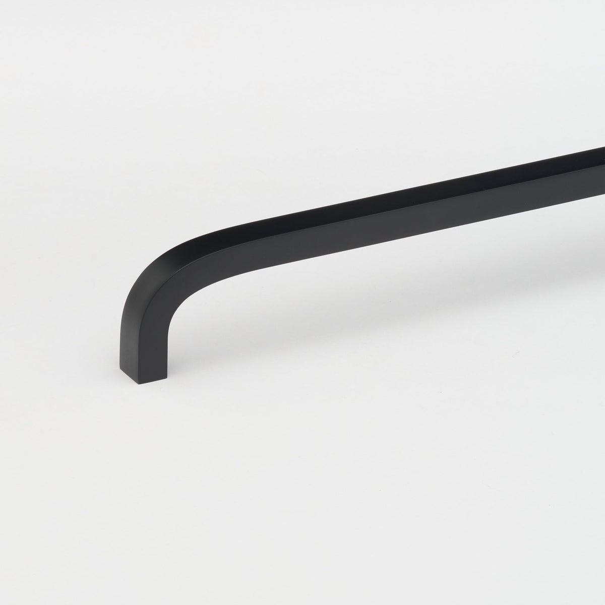 Curve Appliance Pull Black — view 3