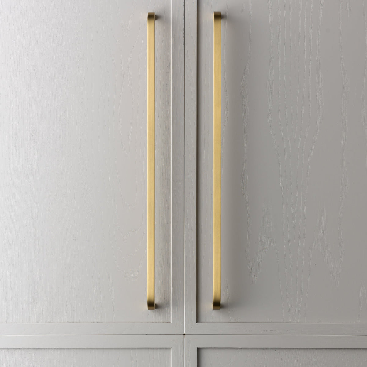Curve Appliance Pull Brass — view 2