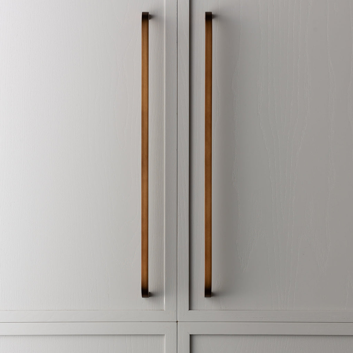 Curve Appliance Pull Bronze — view 2