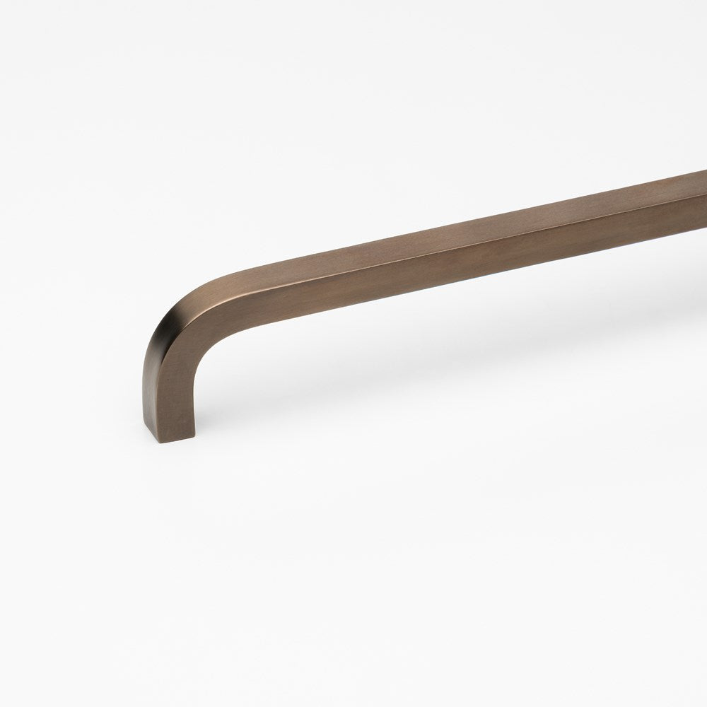 Curve Appliance Pull Oil Rubbed Bronze — view 2