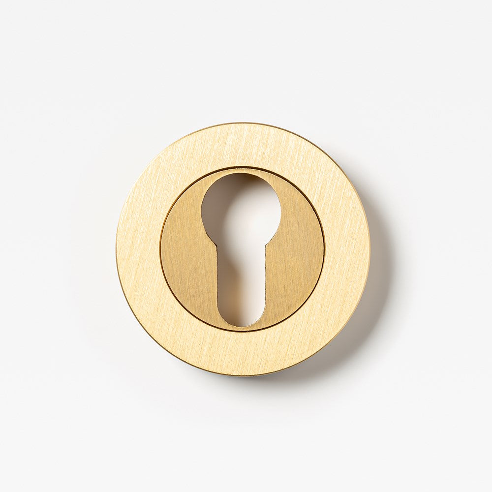 Escutcheon Euro Brass — view 2