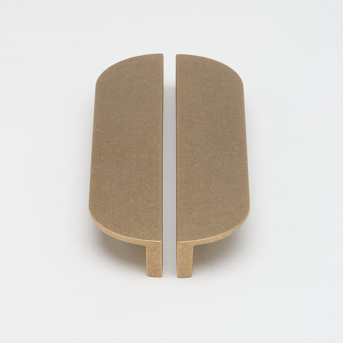 Isla Pull Tumbled Brass XL — view 5
