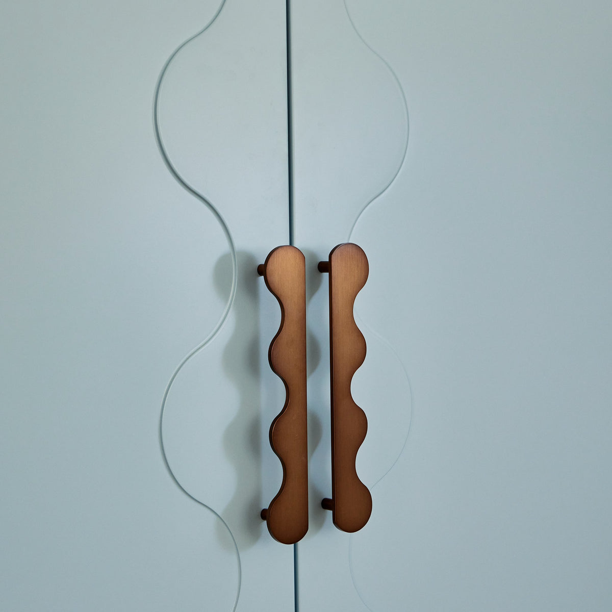 Karu Pull Tumbled Brass — view 3