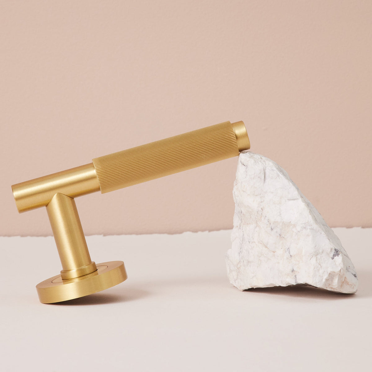 Linear Lever Brass — view 4