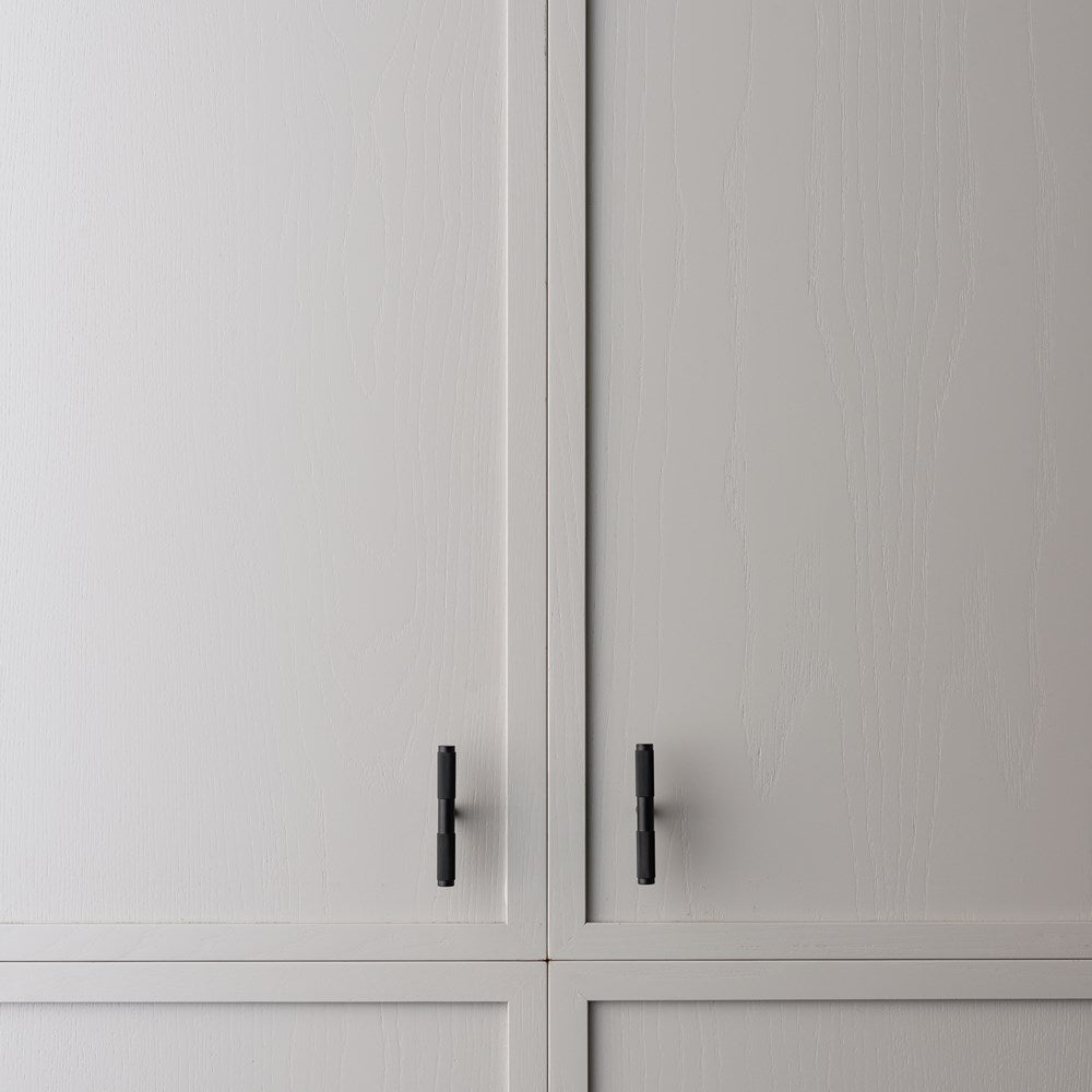 Linear T-Pull Black — view 3