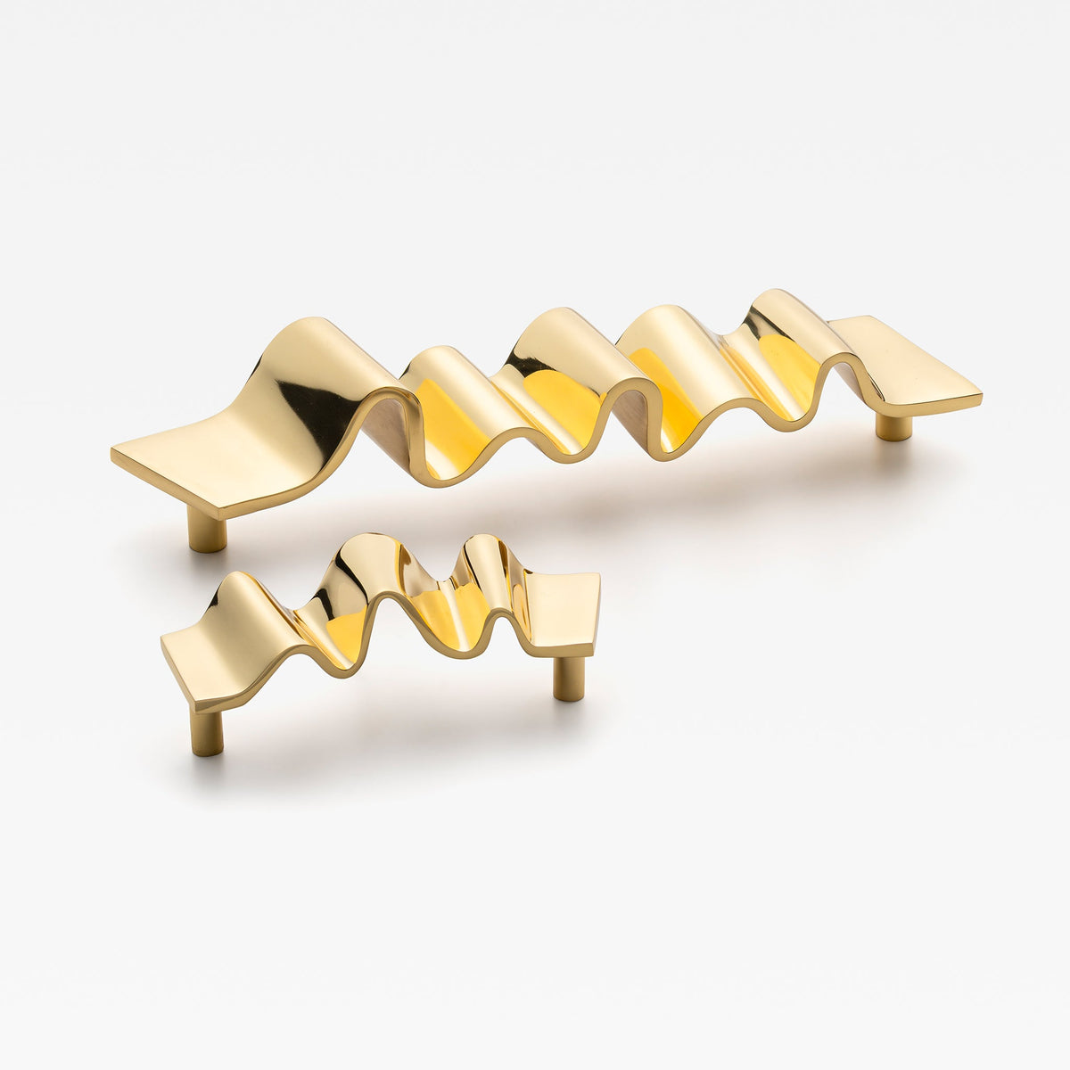 Lucia Pull Polished Brass — view 4