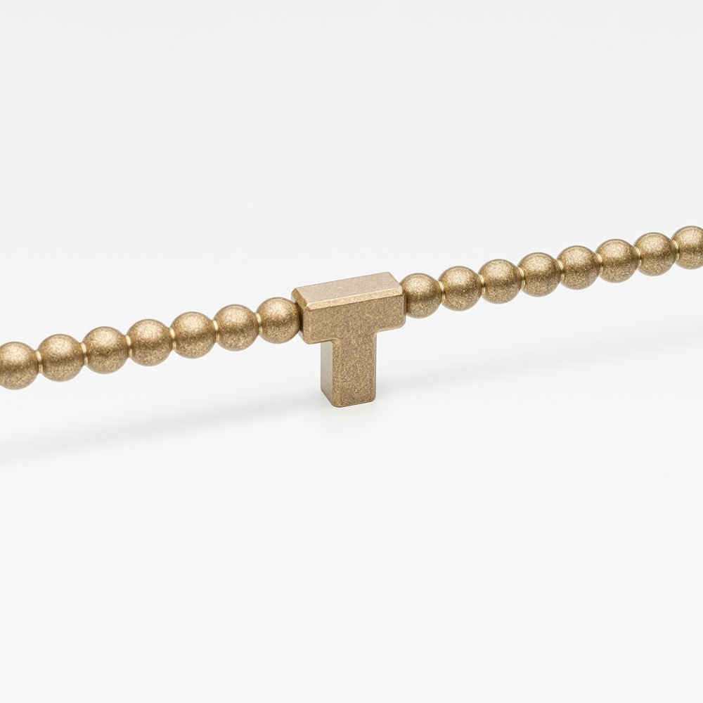 Orbe Pull Tumbled Brass Large — view 2