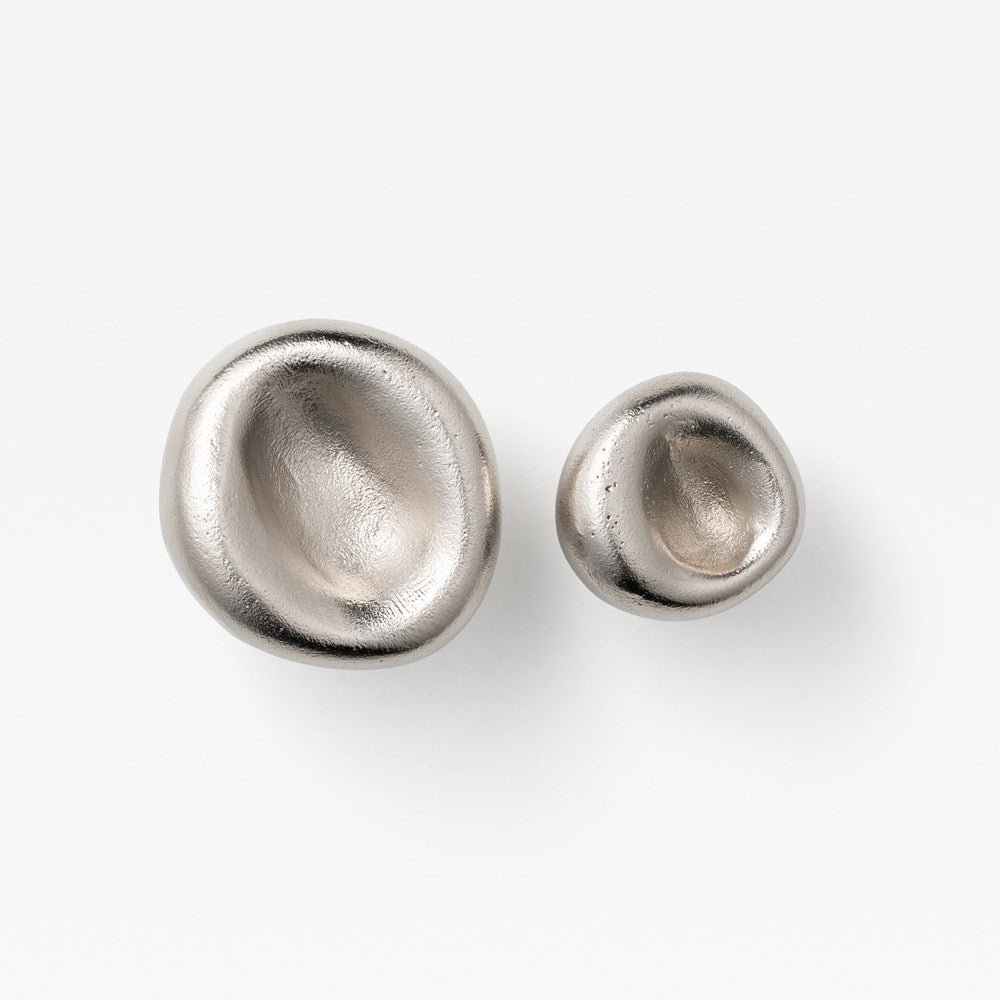 Orietta Knob Pewter — view 3