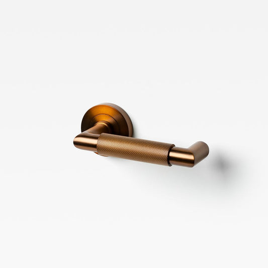 Kintore Return Lever Bronze — view 1
