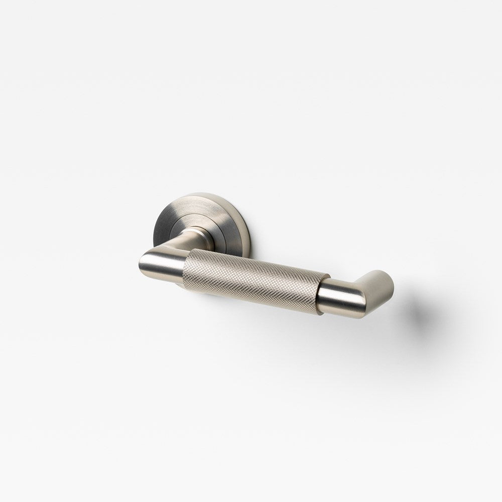 Kintore Return Lever Nickel — view 1
