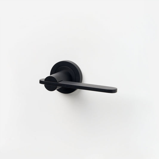 Intersect Lever Black — view 1