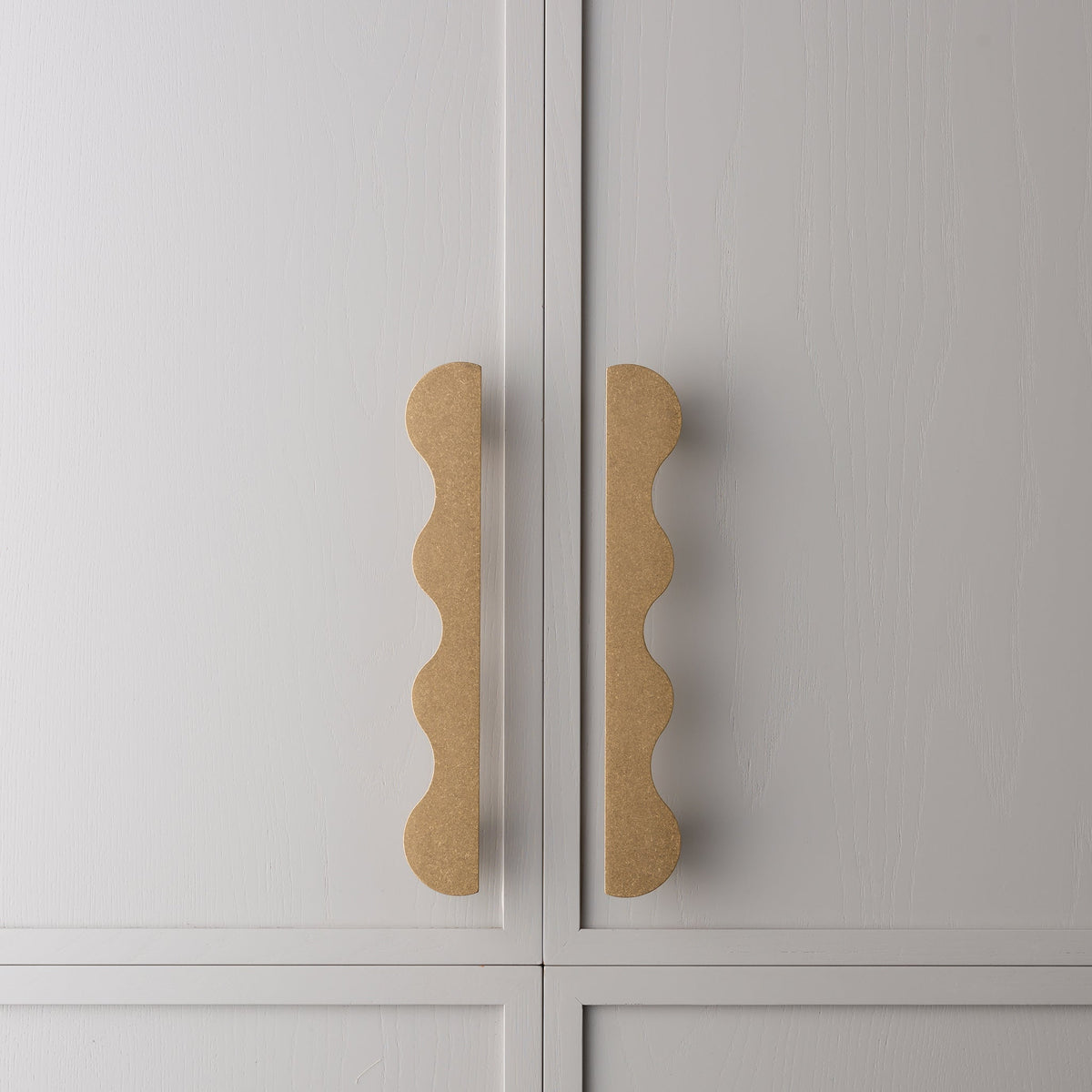 Karu Pull Tumbled Brass — view 10