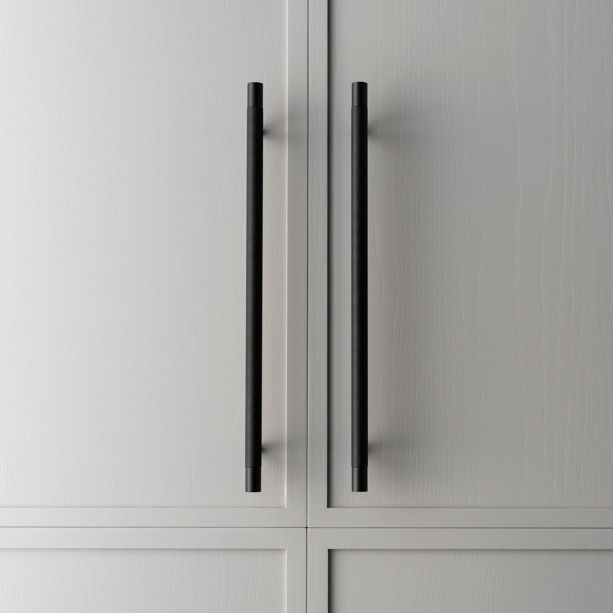 Kintore Appliance Pull Black — view 4
