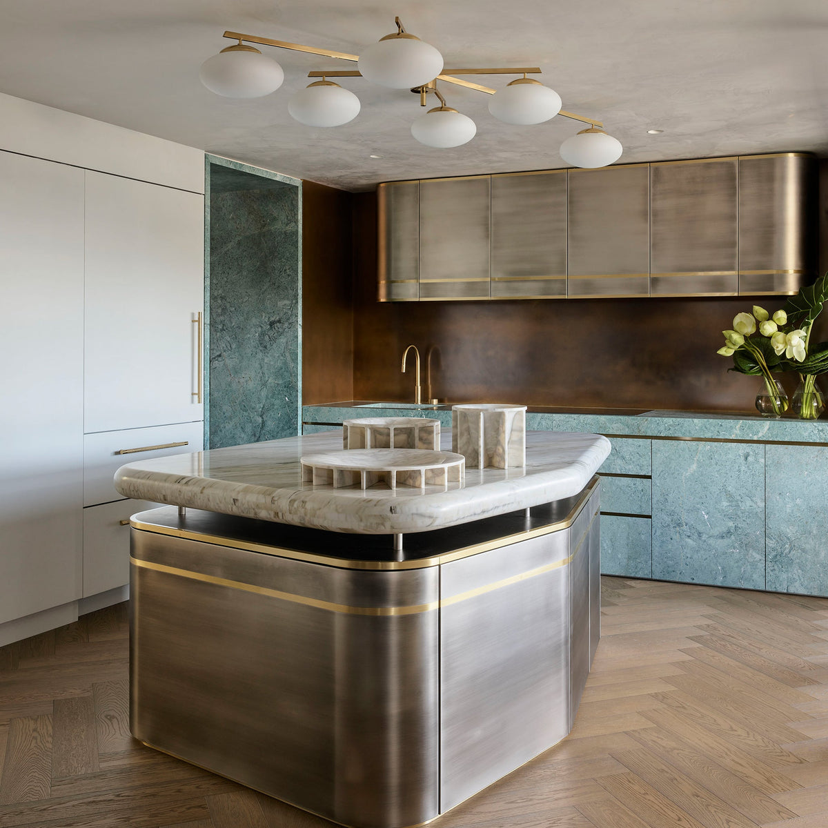 Kintore Appliance Pull Brass — view 2