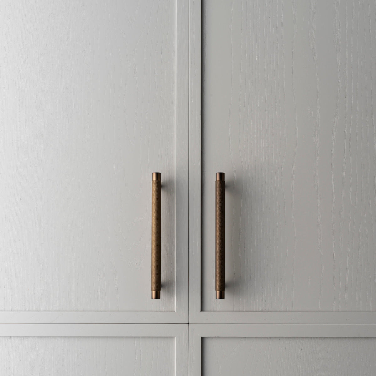 Kintore Pull Bronze — view 8