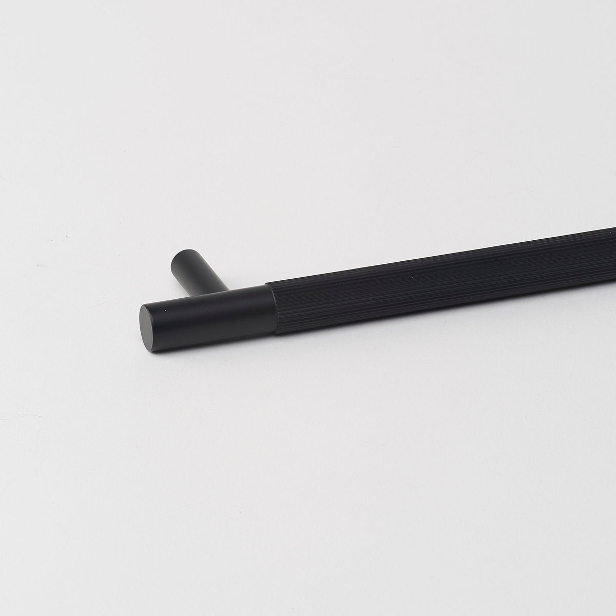 Linear Pull Black — view 4