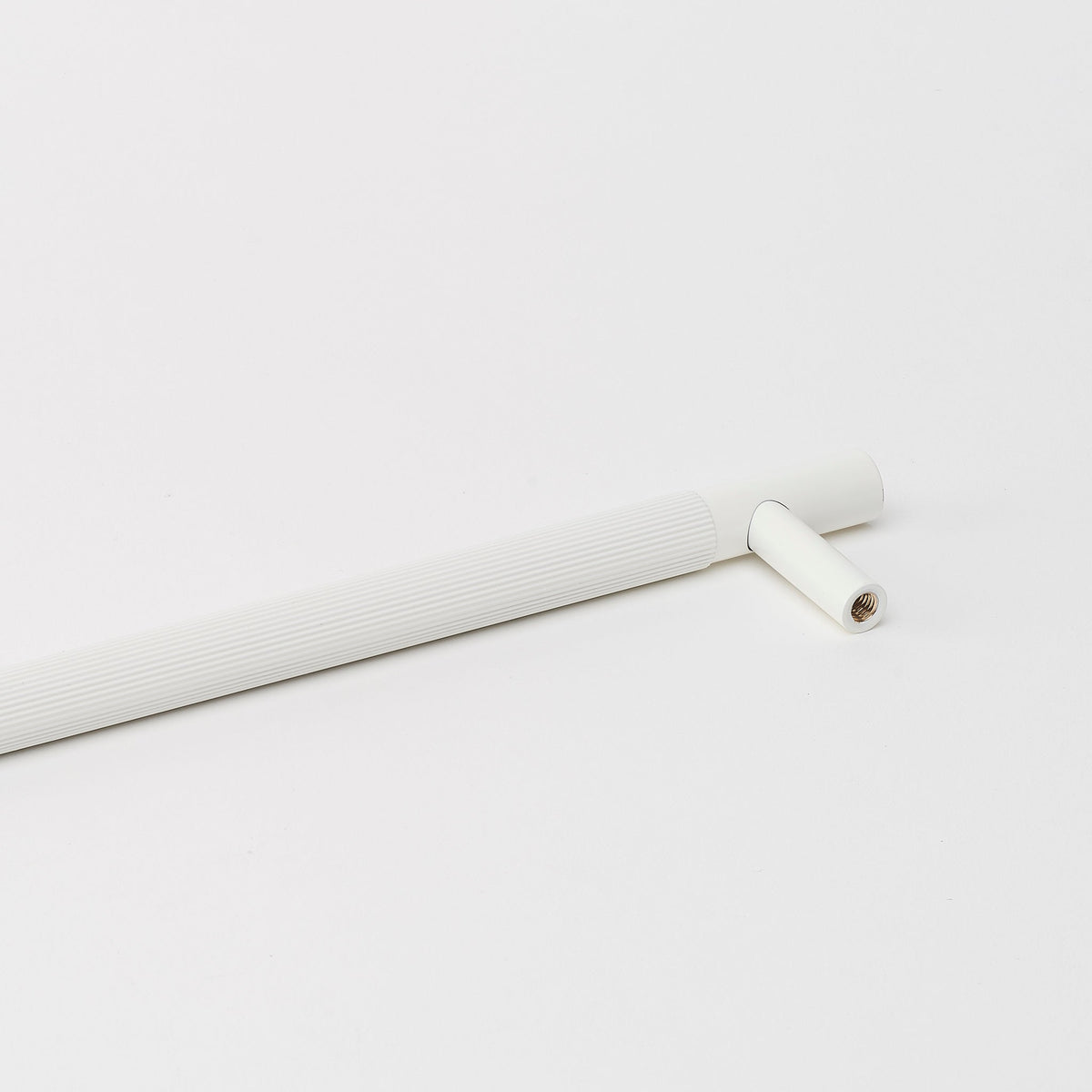 Linear Pull White — view 5