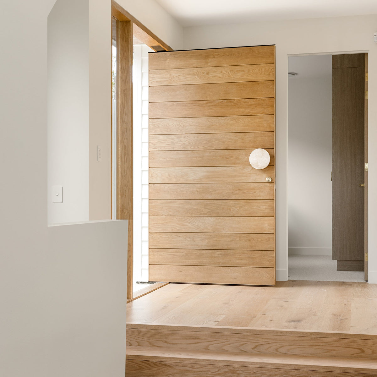 Ora Entry Pull Travertine — view 7