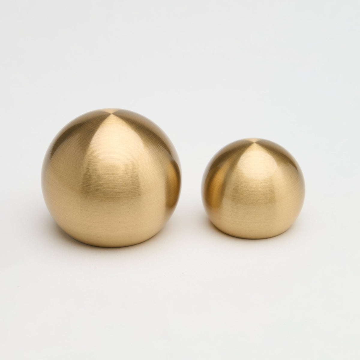 Sphere Knob Brass — view 1