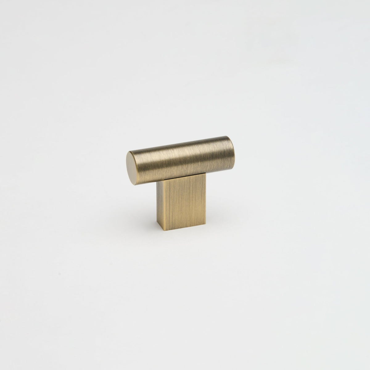 T Pull Aged Brass — view 1