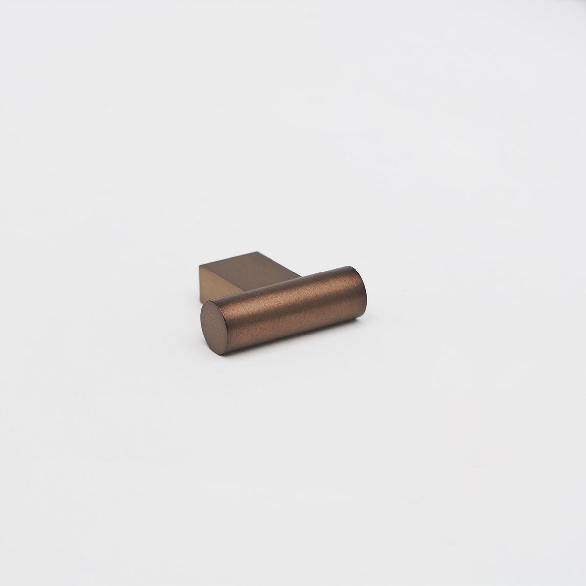 T Pull Bronze — view 3