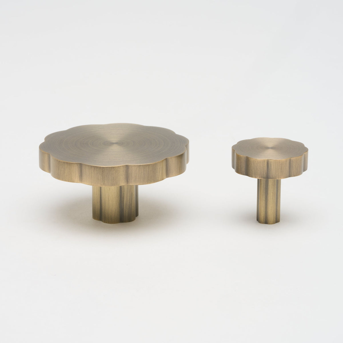 Tropez Knob Aged Brass — view 3