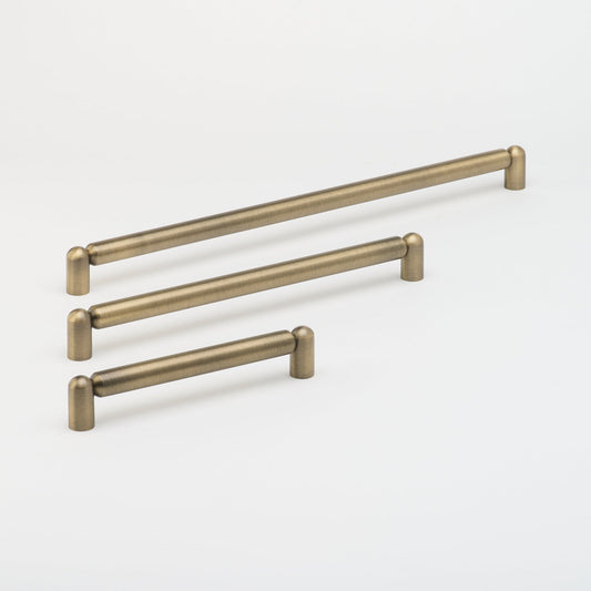 Tubby Pull Aged Brass — view 1