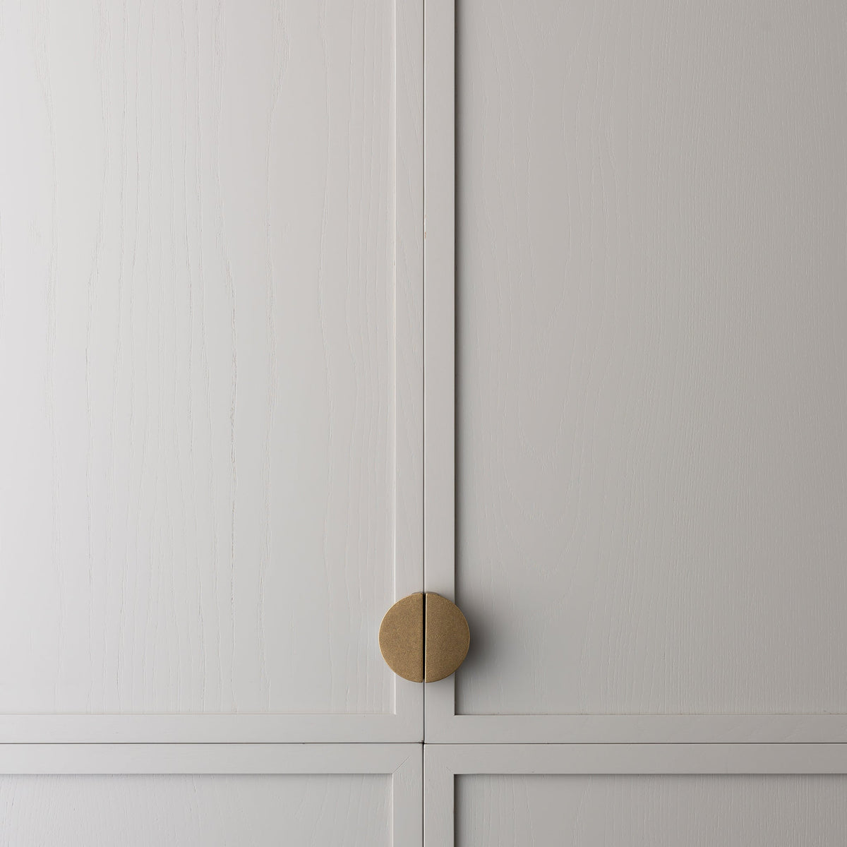 Luna Pull Tumbled Brass — view 3